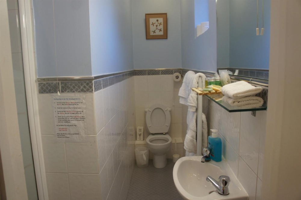 Amazon Guest House Image 6